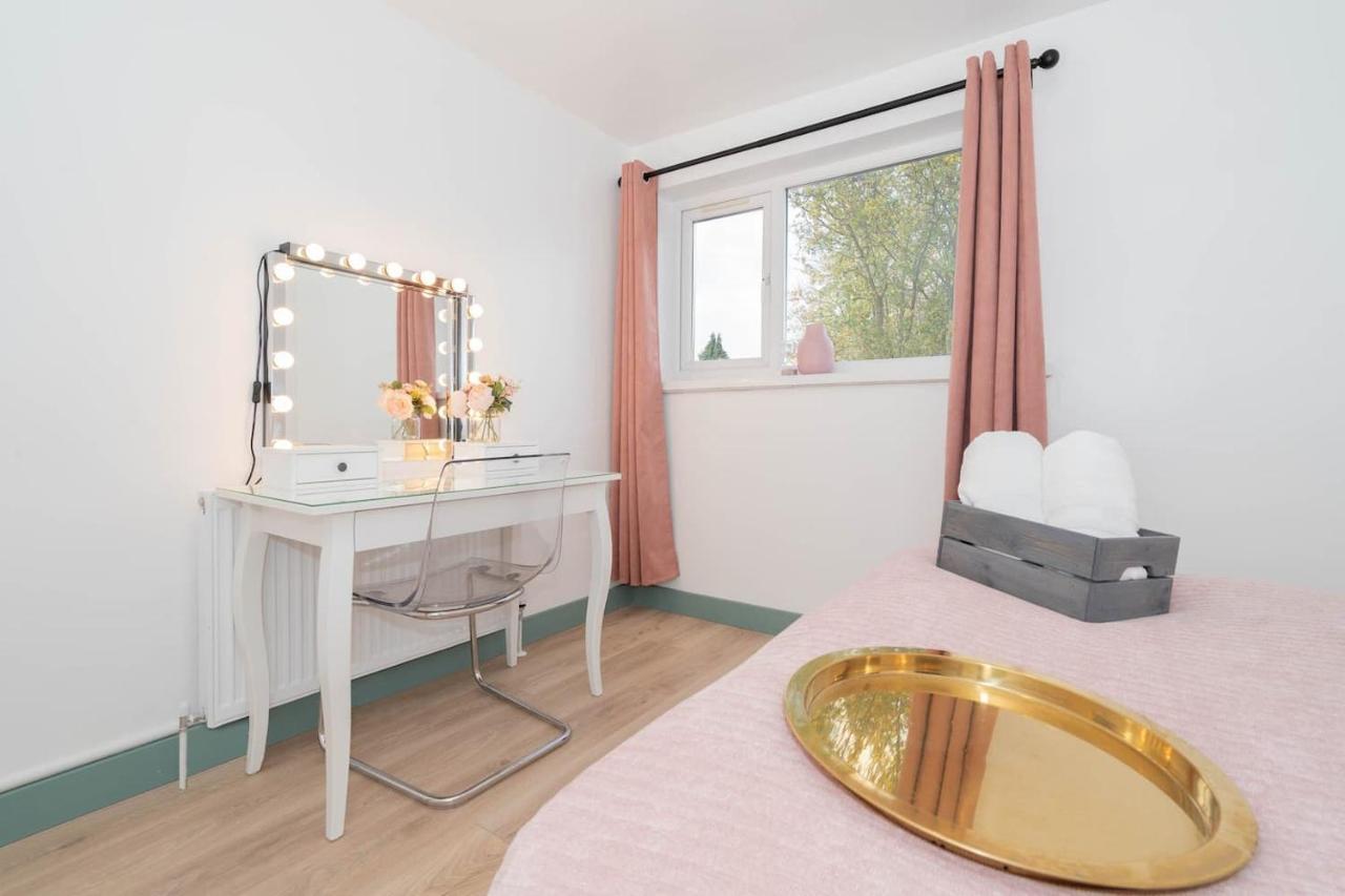 Apartment Luxury Urban Oasis In West Midlands *